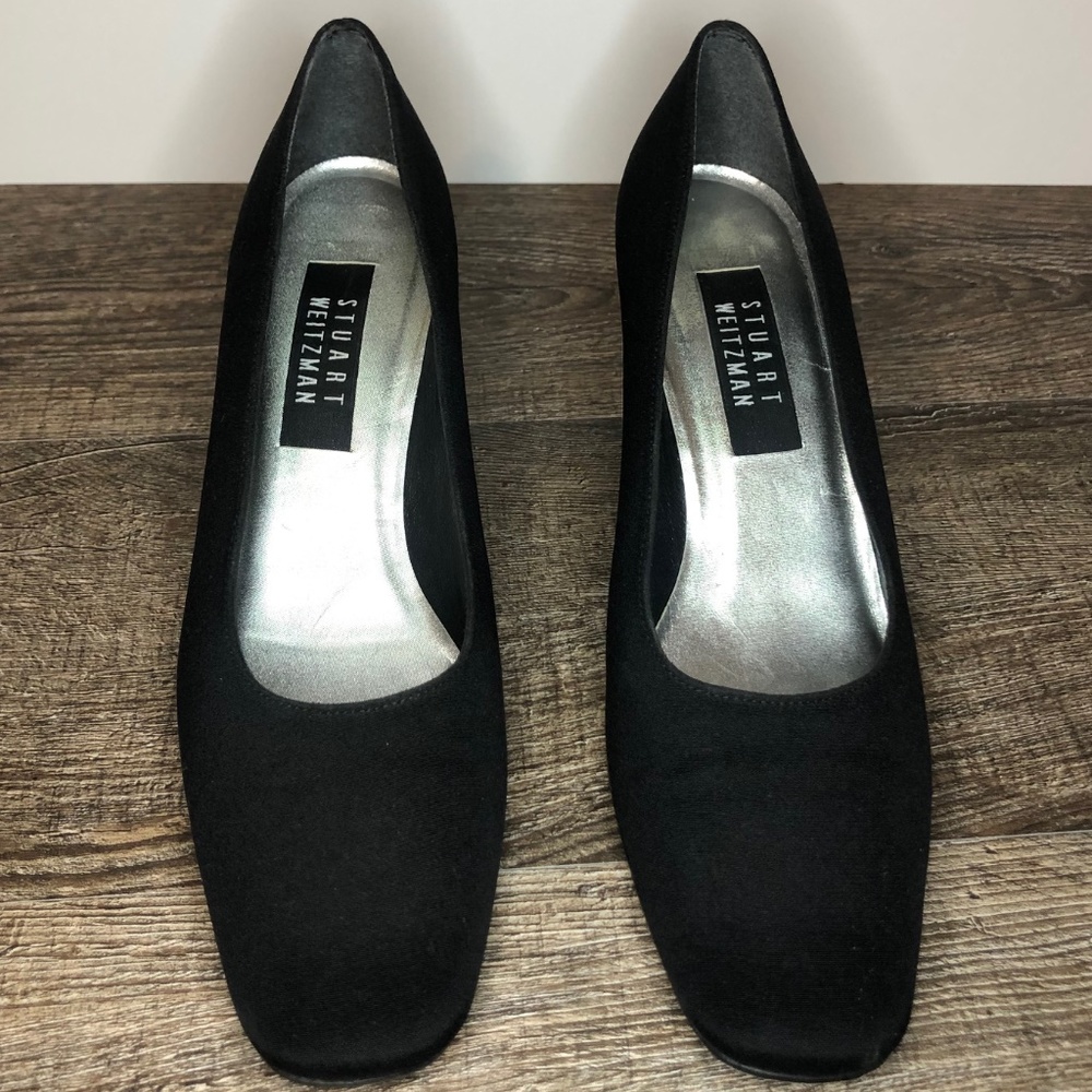 Stuart Weitzman Pumps